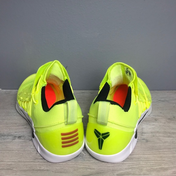❌SOLD❌NWT NIKE Kobe Bryant AD NXT HMD Zoom Volt - Picture 4 of 6